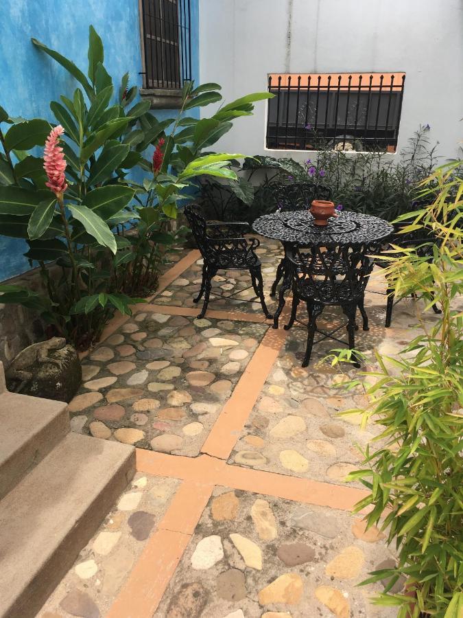 Hostel Iguana Azul Copán Екстериор снимка